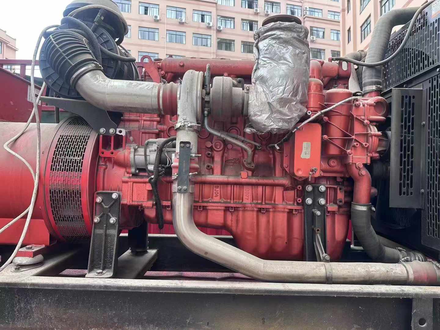 五华如何选择适合 600kW 柴油发电机组的过载保护器？